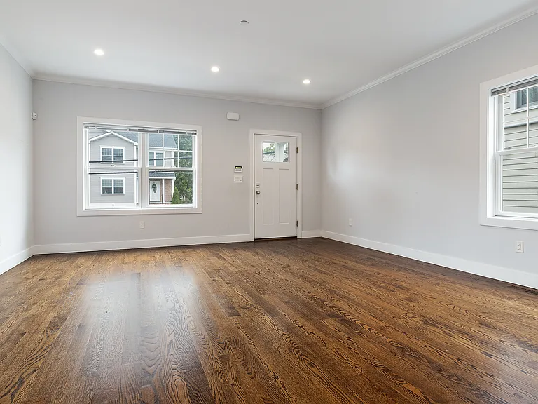 46 Ellsworth Ave #46 — Photo 8