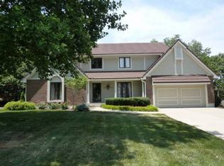 4116 NE Pembroke Ln, Lees Summit, MO 64064