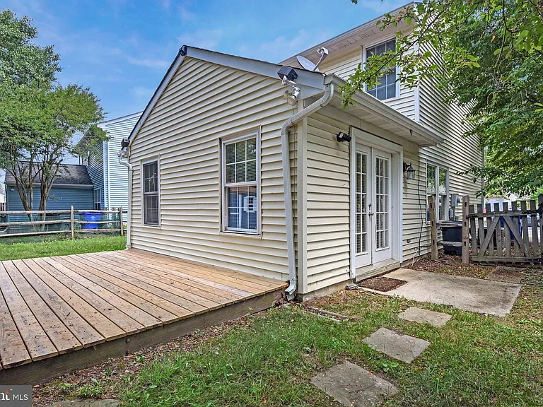 4037 Broadbill Cir — Photo 38