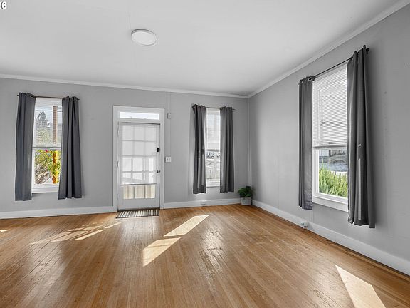 3rd image of 203 NE 2nd St
