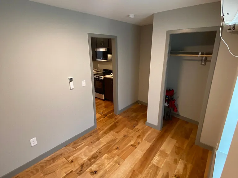 3162 Williamson Rd NW #102 — Photo 9