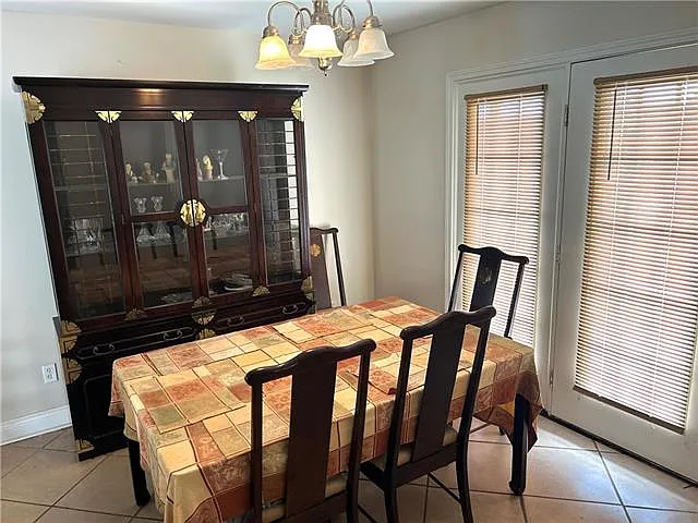 4854 Pontchartrain Dr #5 — Photo 3