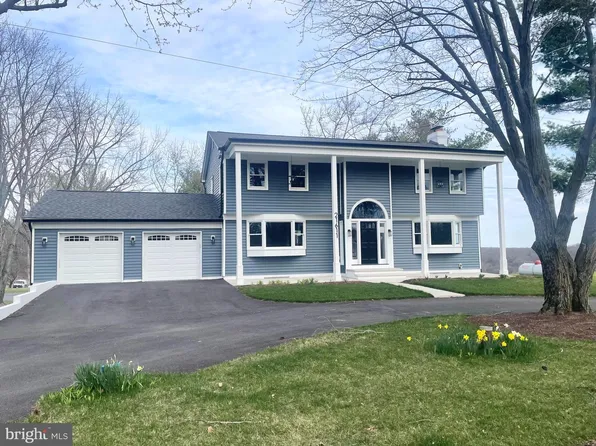 21611 Slidell Rd, Boyds, MD 20841