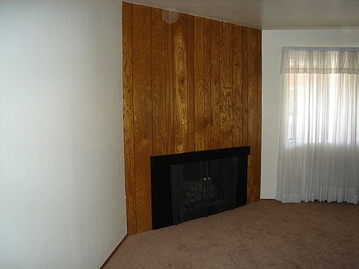 2nd image of 455 Juana Ave APT 3