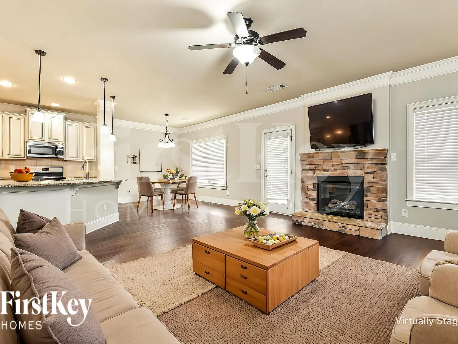 5 bed, 3.0 bath, 3108 sqft, $2,990 — Photo 3