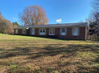 929 S State Highway 150, Lexington, NC 27295