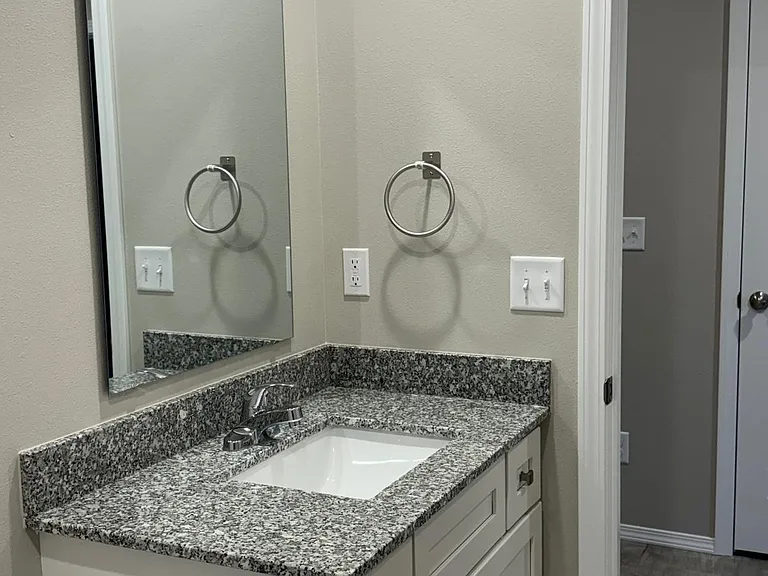 3439 N Nixon Ave — Photo 20