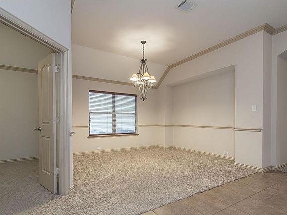 4th image of 4813 Newbridge Dr