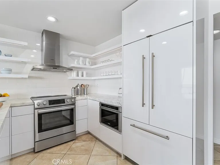 1585 S Coast Hwy #24 — Photo 10