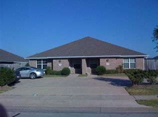 3723 Oldenburg Ln, College Station, TX 77845