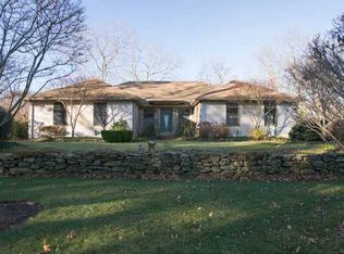 299 Hammet Rd, Coventry, RI 02816