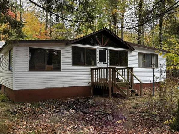 6 W Oakland Drive, Bethel, NY 12720