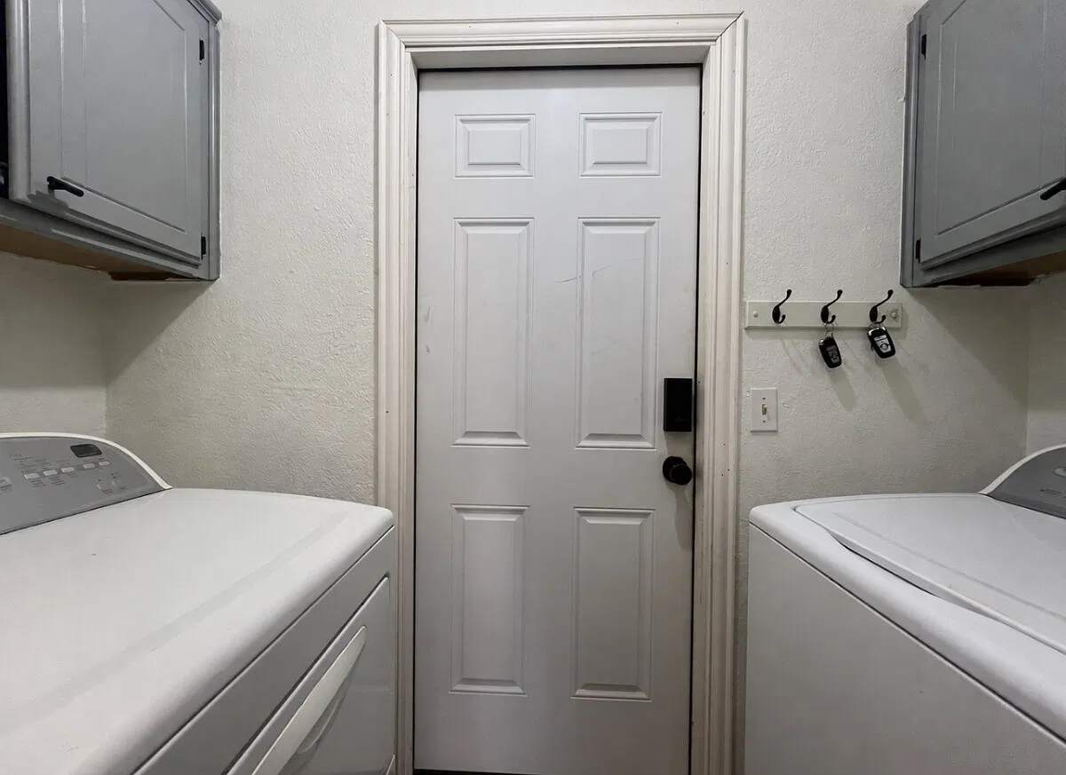 4 bed, 2.0 bath, 1315 sqft, $1,700 — Photo 3