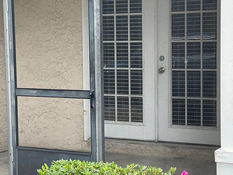 185 N Pearl Lake Cswy #106 — Photo 2