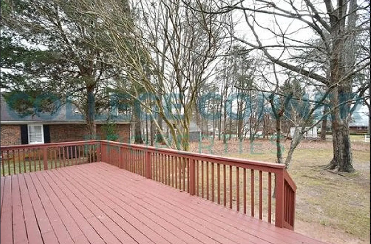 Building Photo - 1456 Brookwood Dr
