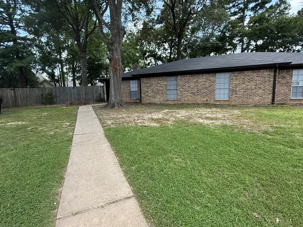 3401 Denson Dr #A, Longview, TX 75604