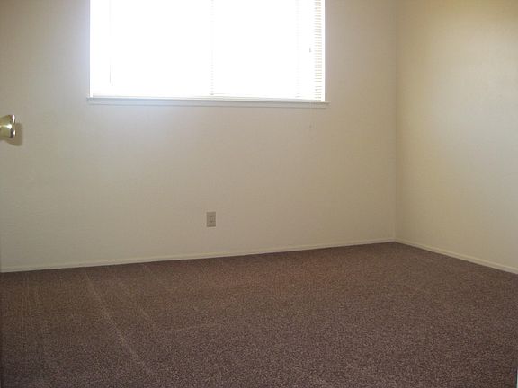 5th image of 5384 Dellwood Way