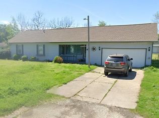 160 E Darby St, Bridge City, TX 77611