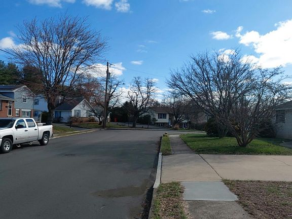 4th image of 977 Von Steuben Dr