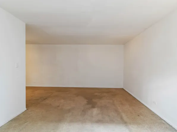 90-10 32nd Avenue image 10 of 19