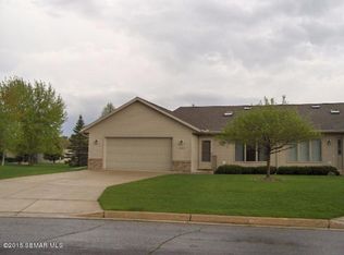1385 Edinburgh Pl NE, Owatonna, MN 55060