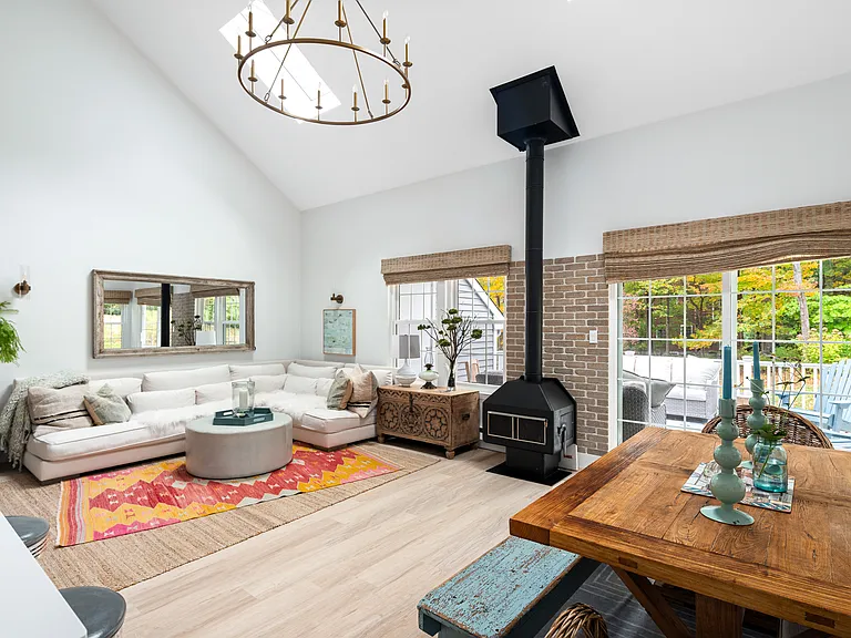 21 Croton Lake Rd — Photo 5