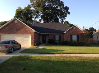 3217 Holly St, Zachary, LA 70791