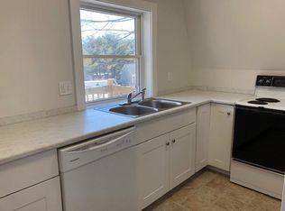 219 Meadow St, Rockport, ME 04856