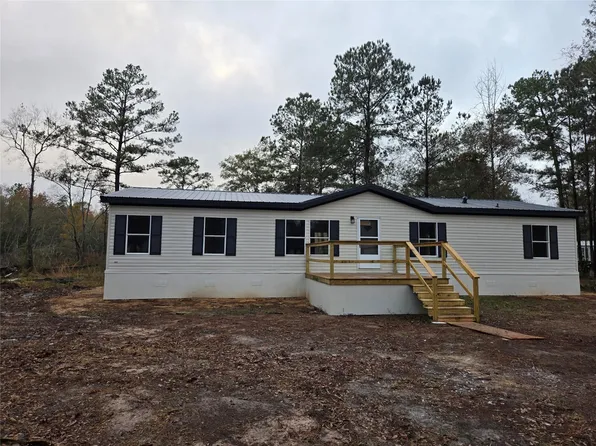 210 S Southwind Trl, Cleveland, TX 77328