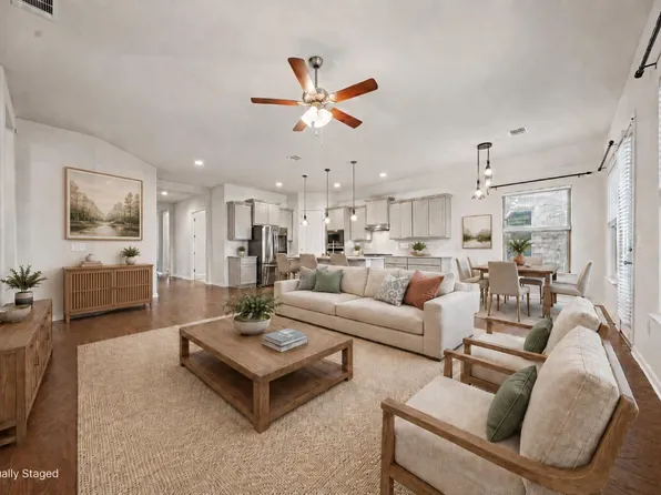 806 Clearwell St, Cedar Park, TX 78613