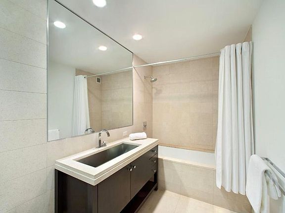 3rd image of 1600 Broadway APT 21D