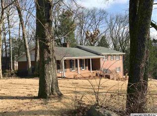 3103 Heatherhill Dr SE, Huntsville, AL 35802