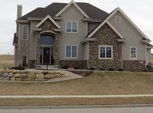 852 Augusta Dr, Oregon, WI 53575