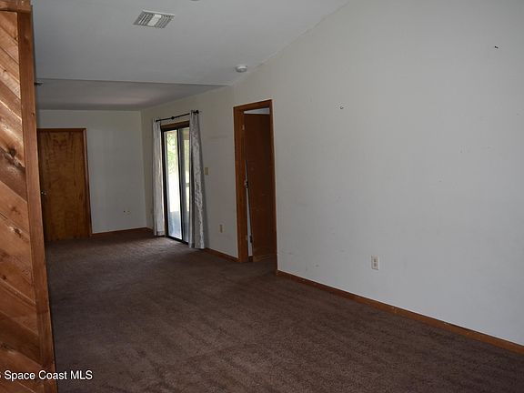 5th image of 277 High Rd NW