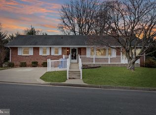 28 Bee St, Front Royal, VA 22630