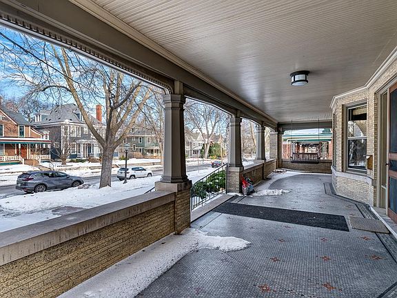 4th image of 716 Lincoln Ave