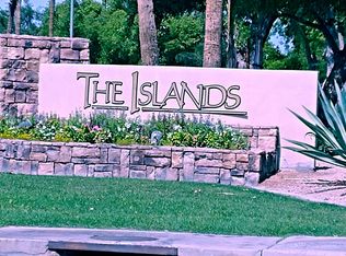1042 S Surfside Dr, Gilbert, AZ 85233