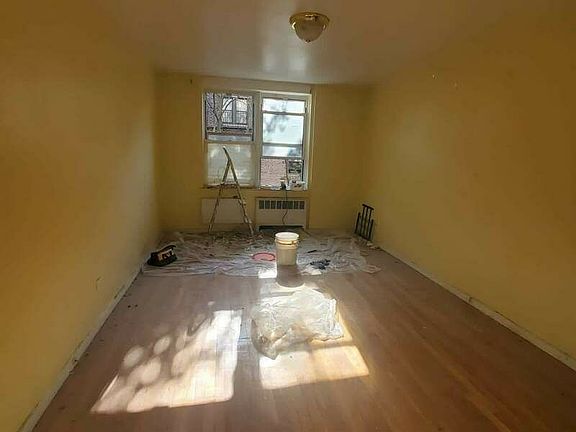 5th image of 330 E 19th St #67
