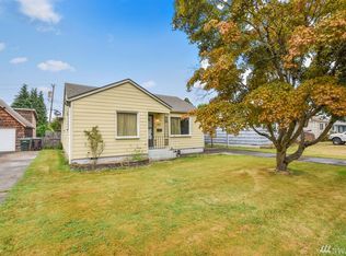 3102 Hemlock St, Longview, WA 98632