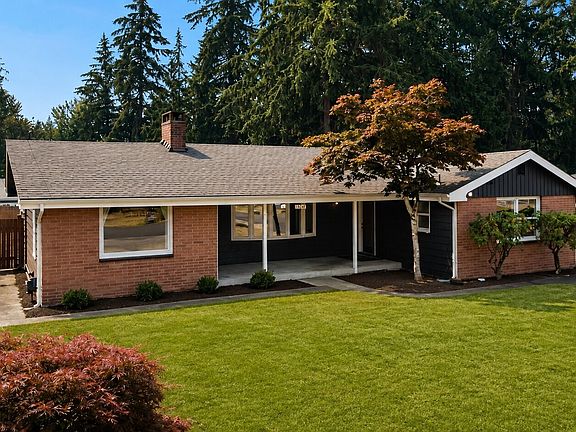 4th image of 15441 SE 144th Place