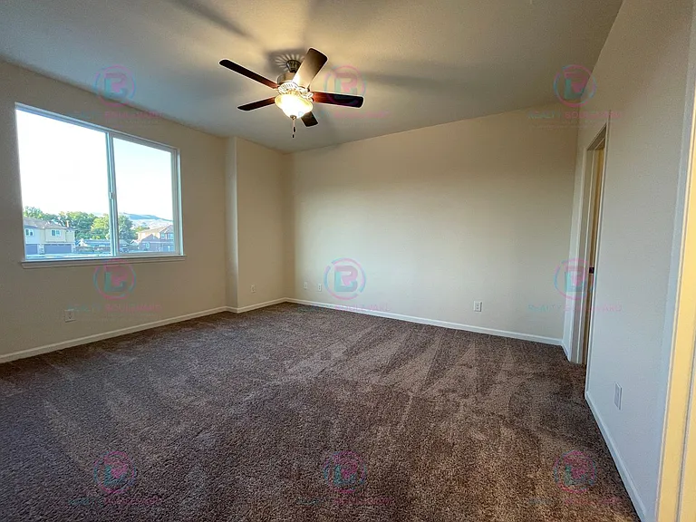 1013 Middle Gate Rd — Photo 27