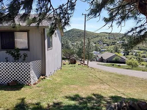 3 bed, 1450 sqft, $2,200 — Photo 4