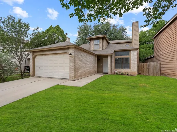 9387 Village Lance, San Antonio, TX 78250