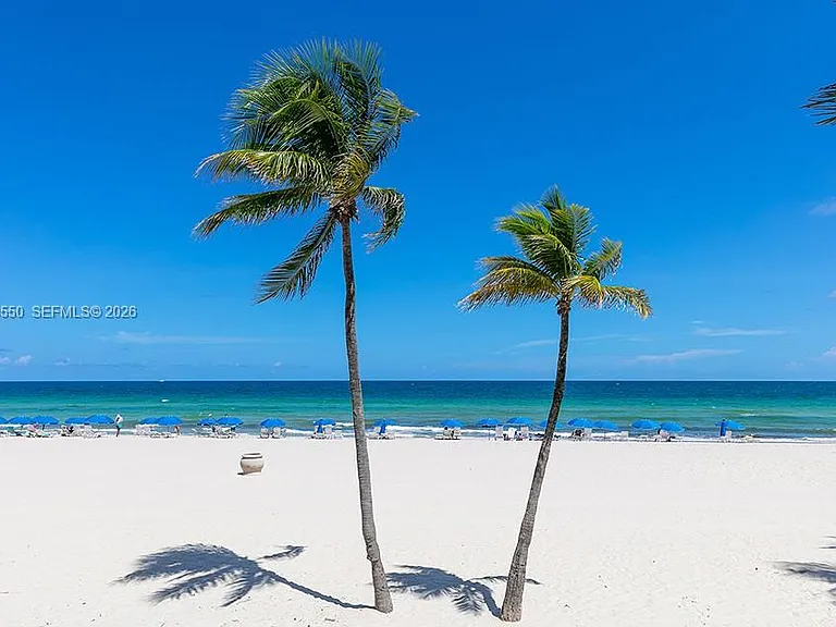 2401 S Ocean Dr #404 — Photo 36
