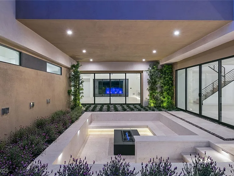 7385 Heron Canyon Ct — Photo 53