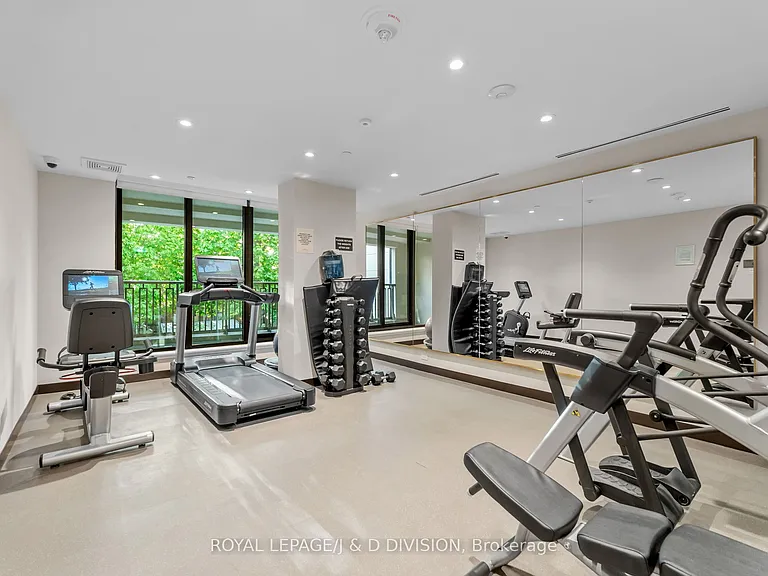 1 Strathgowan Ave #710 — Photo 24