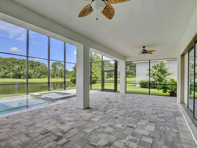 10822 Mobberley Cir — Photo 42