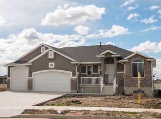 1199 S 1480 W, Clearfield, UT 84015