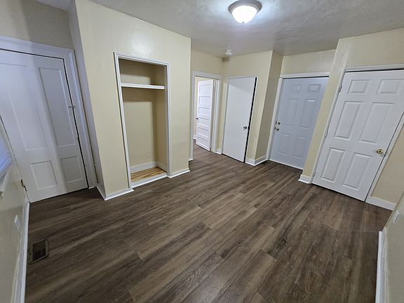 3rd image of 34 Hallock St #1A
