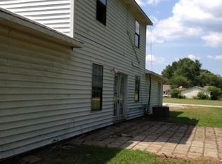 18 Washington St, Burnsville, MS 38833